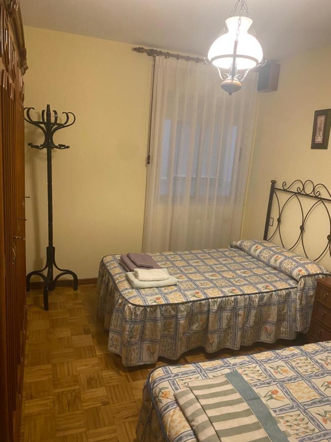 Apartamento Couto Apartment Ribadeo Bagian luar foto